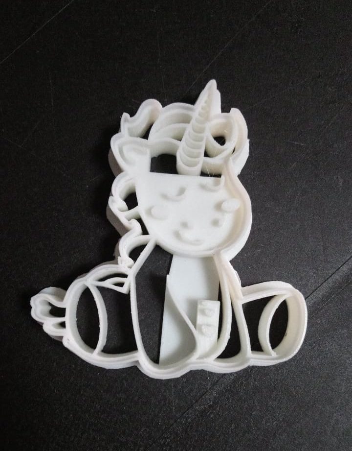 Unicornio sentado 12 cm