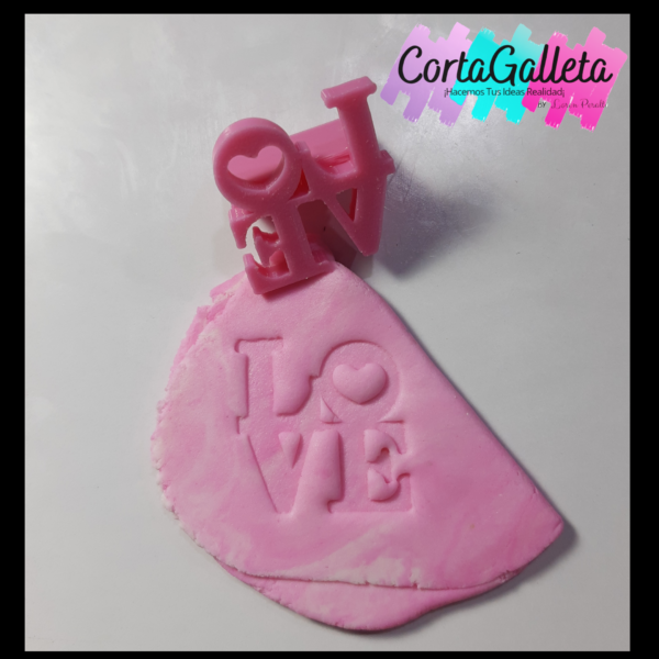 LOVE  marcador de 2.5 cm